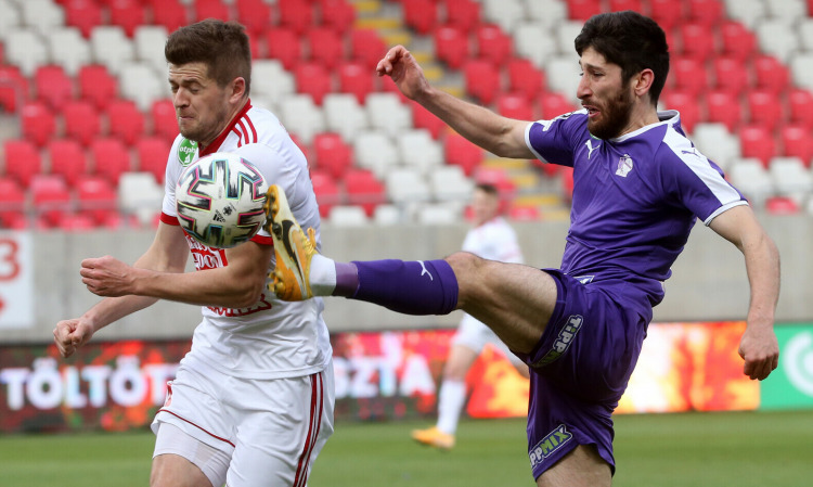 Az Újpest az első döntős a MOL Magyar Kupában