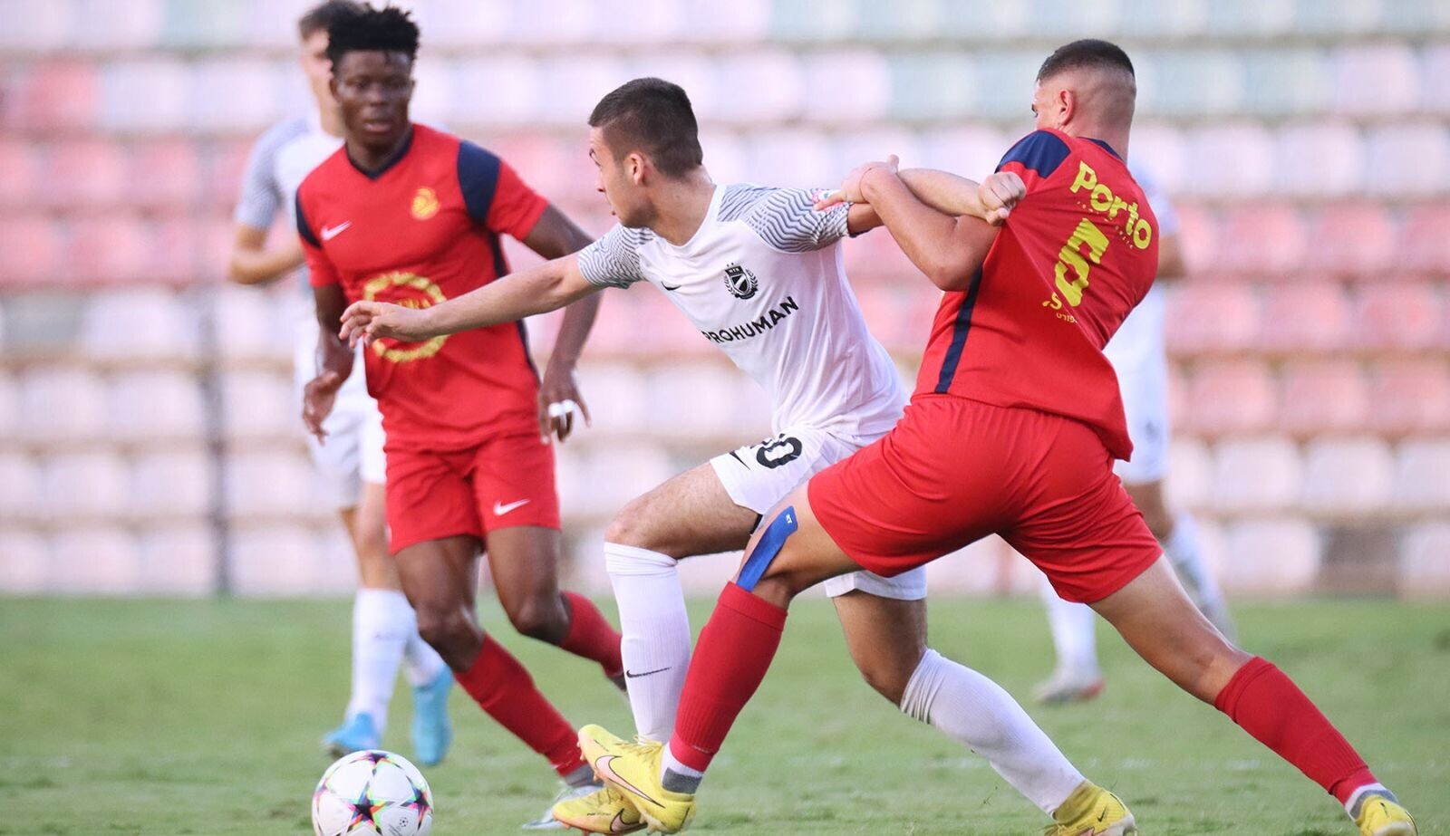 Továbbjutott az UEFA Youth League második köréből az MTK