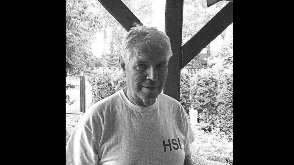 Elhunyt Ózsvári András