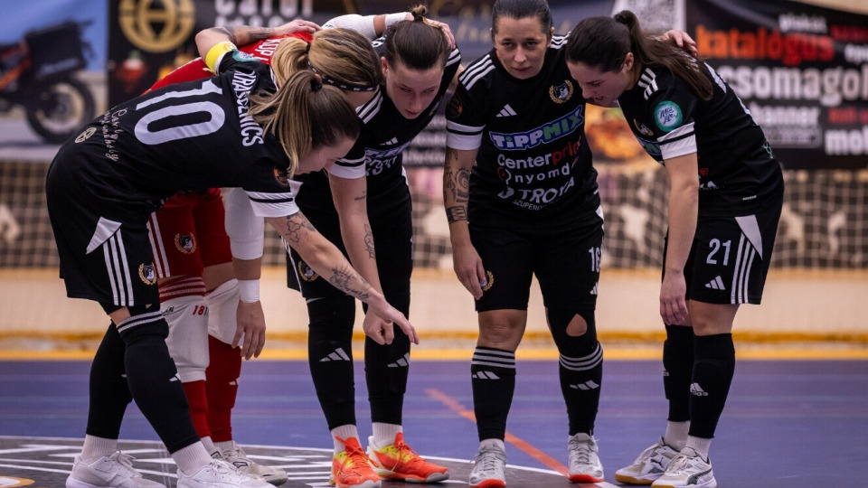 Női Futsal MK - A DEAC könnyedén, míg az Astra hátrányból fordítva jutott négyes döntőbe