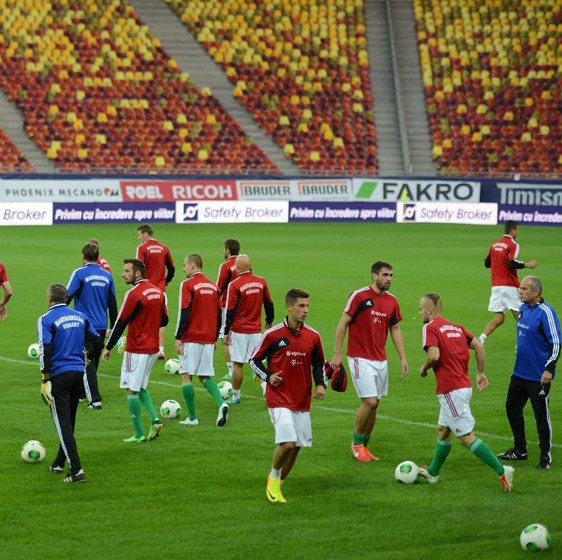 A bukaresti stadionnal is megismerkedett a válogatott