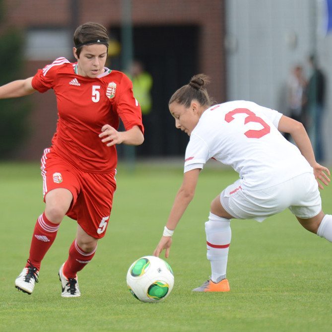 Női U19: hatgólos győzelem a szlovénok ellen