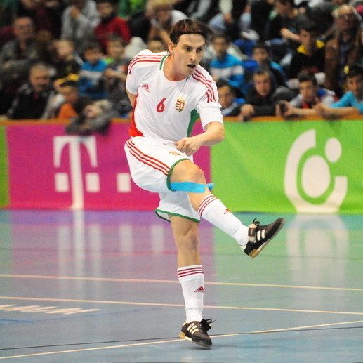 Futsal: Egy győzelem és egy vereség a csehek ellen